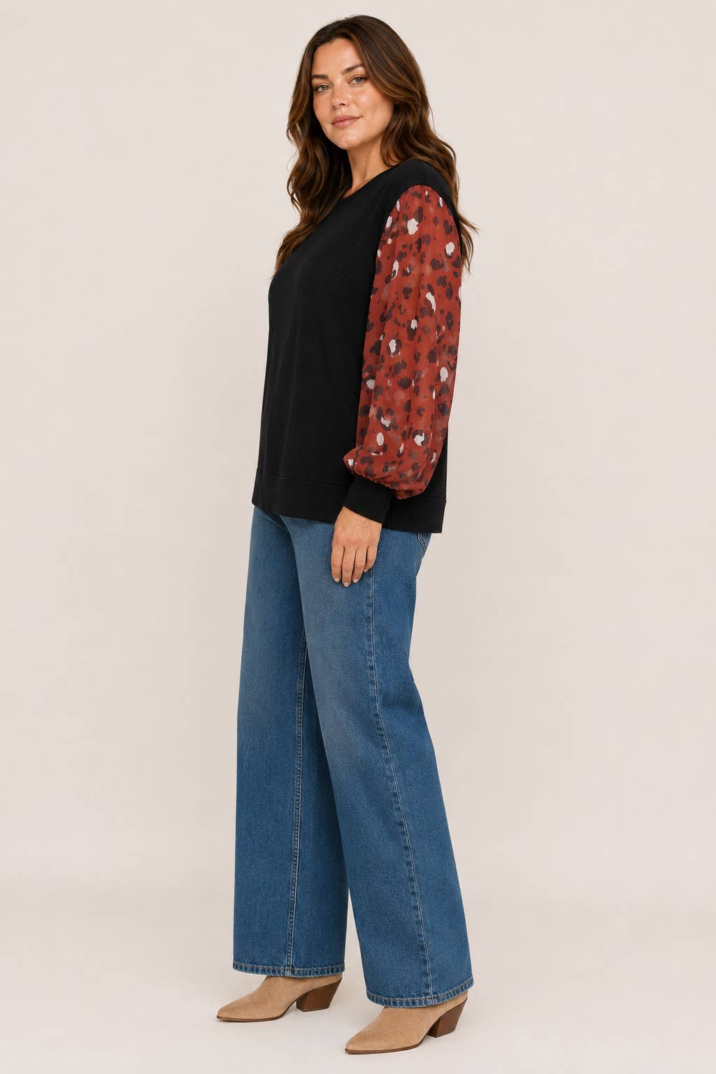 Plus Size - Animal Print Contrast Sheer Chiffon Bubble Sleeve Top.
