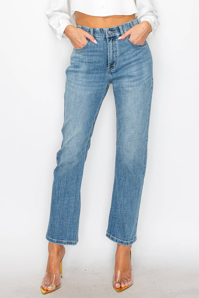 PLUS SIZE - TUMMY CONTROL HIGH RISE RELAXED STRAIGHT JEANS: MEDIUM WASH