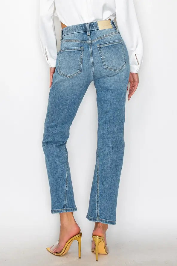 PLUS SIZE - TUMMY CONTROL HIGH RISE RELAXED STRAIGHT JEANS: MEDIUM WASH