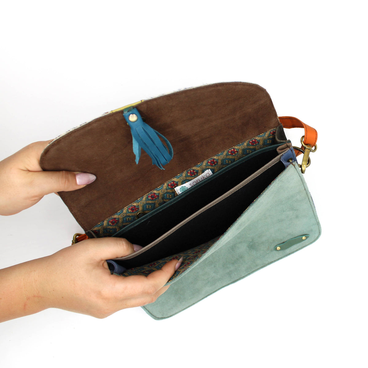 Olivia · Crossbody Bag