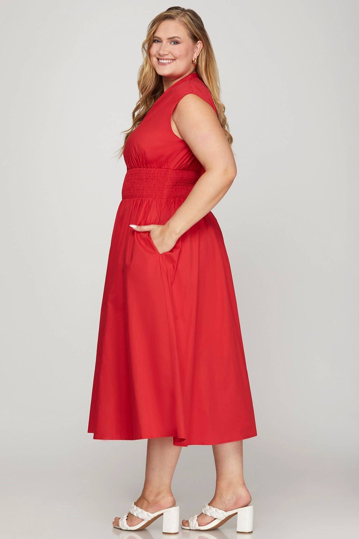 Plus Smocked Waist Front Zip Midi Dress: RED