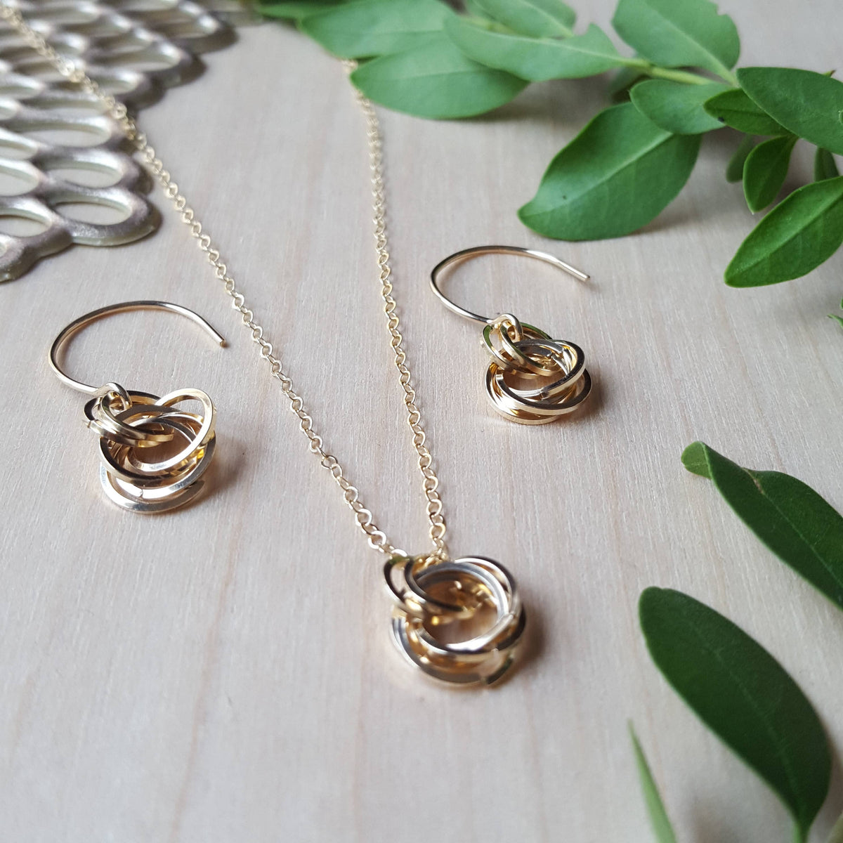 Love Knot Earrings: Sterling Silver