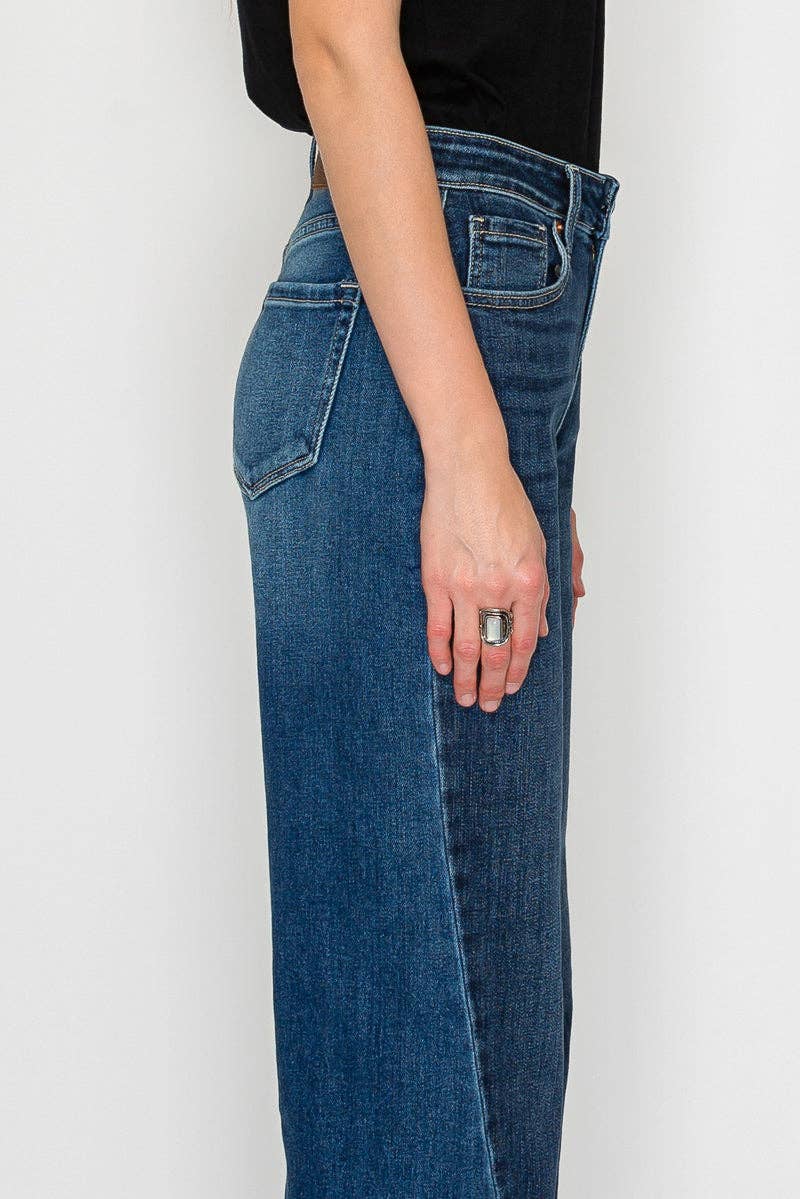 HIGH RISE FLARE JEANS